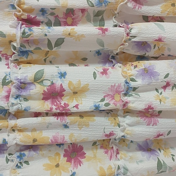 B. Smart Floral Pattern Dress Size 0 - Picture 6 of 13